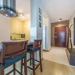 Glow Apartments, Marina