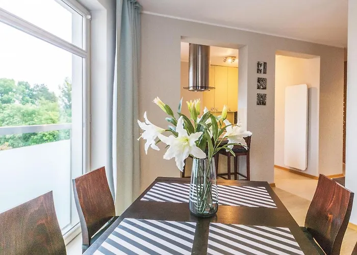 Daire Glow Apartments, Marina *